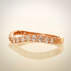 Kaartuva timanttisormus 0,08 ct – 14K ruusukulta | HRD sivulta