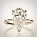 3,09 ct Pear Brilliant -timanttisormus – F/VS1 – 14K valkokulta – IGI edestä