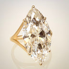 10,09 ct Marquise Cut -timanttisormus etuviistosta