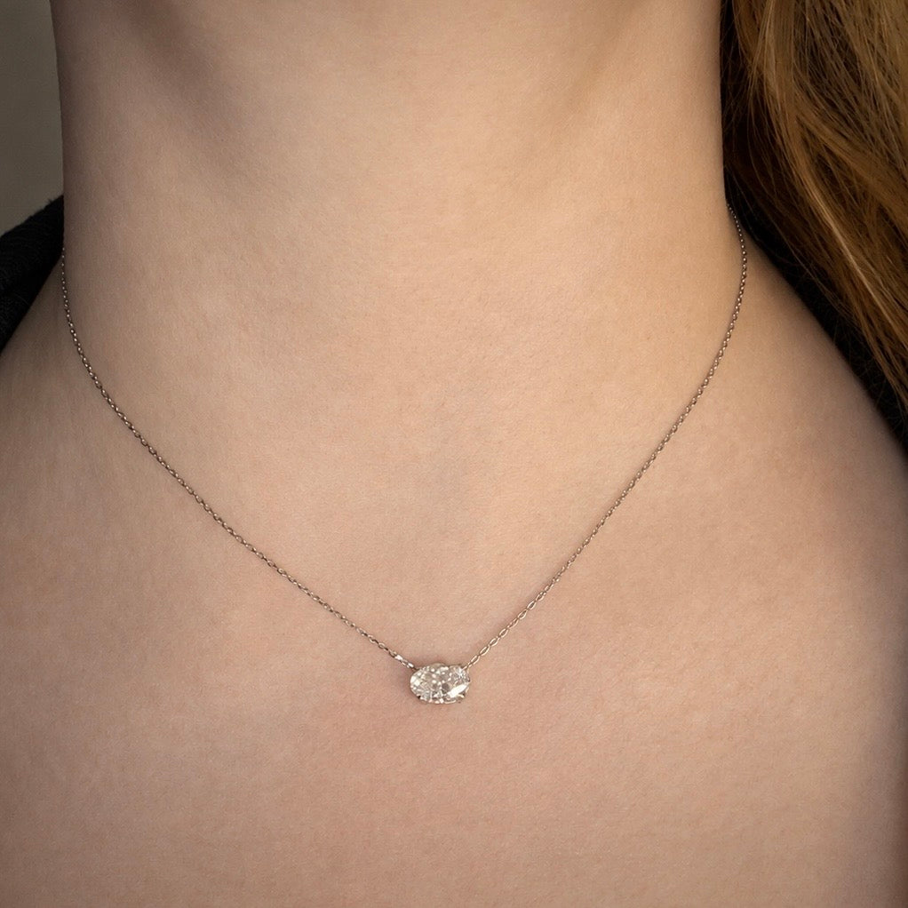 1,45 ct Oval Cut -timanttikaulakoru – E/VS1 – 14K valkokulta – IGI