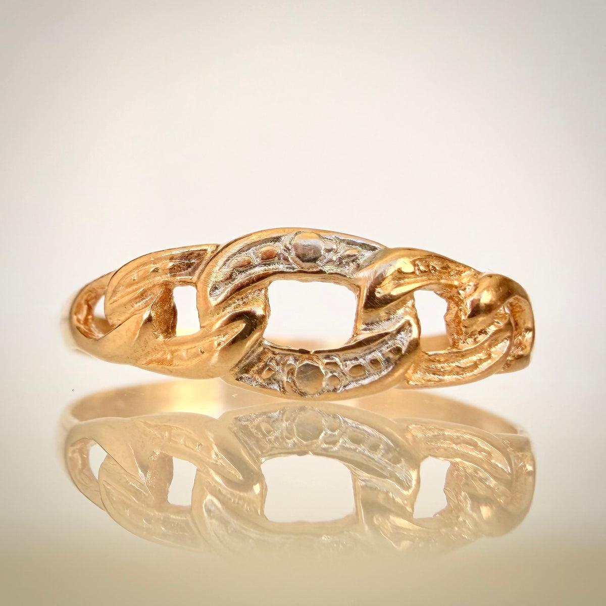 14k kaksivärinen vintage-ketjusormus edestä