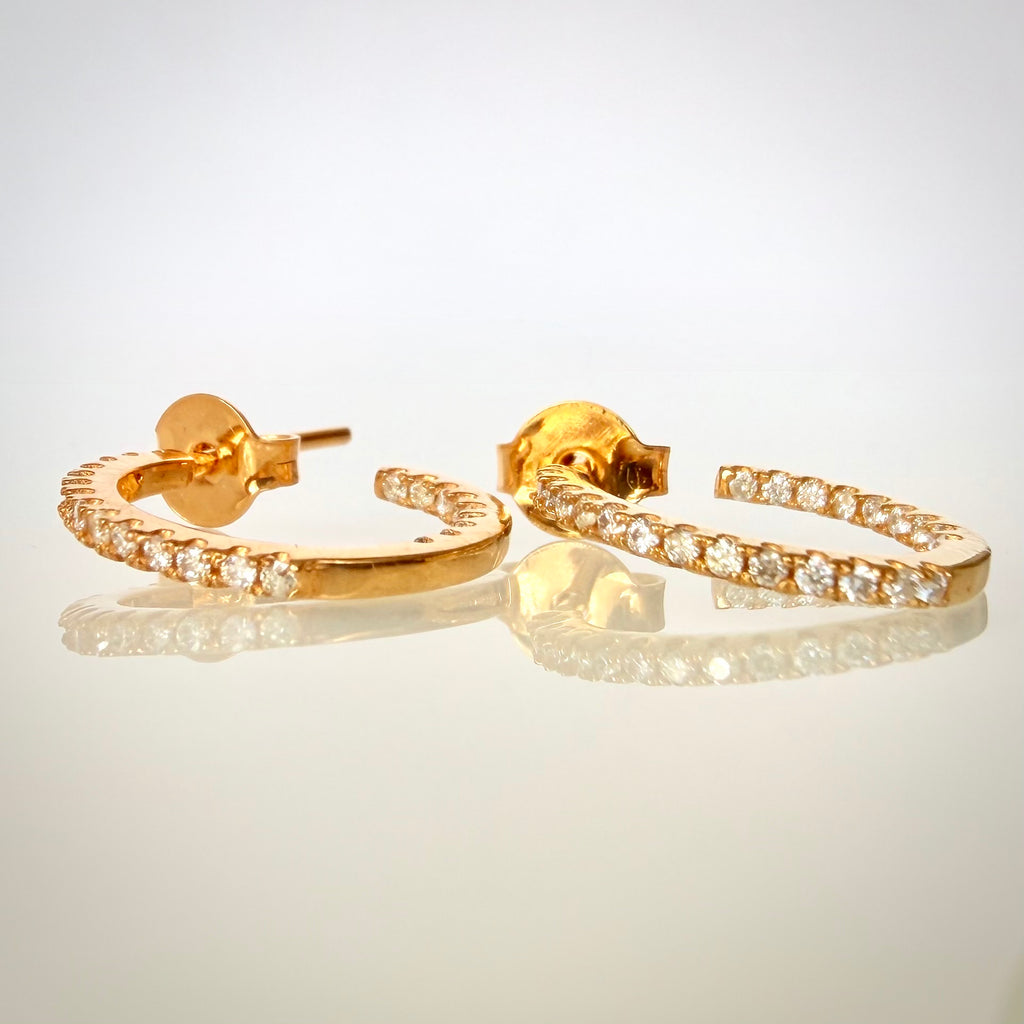 14K kultaiset timanttirengaskorvakorut 0,46 ct vierekkäin