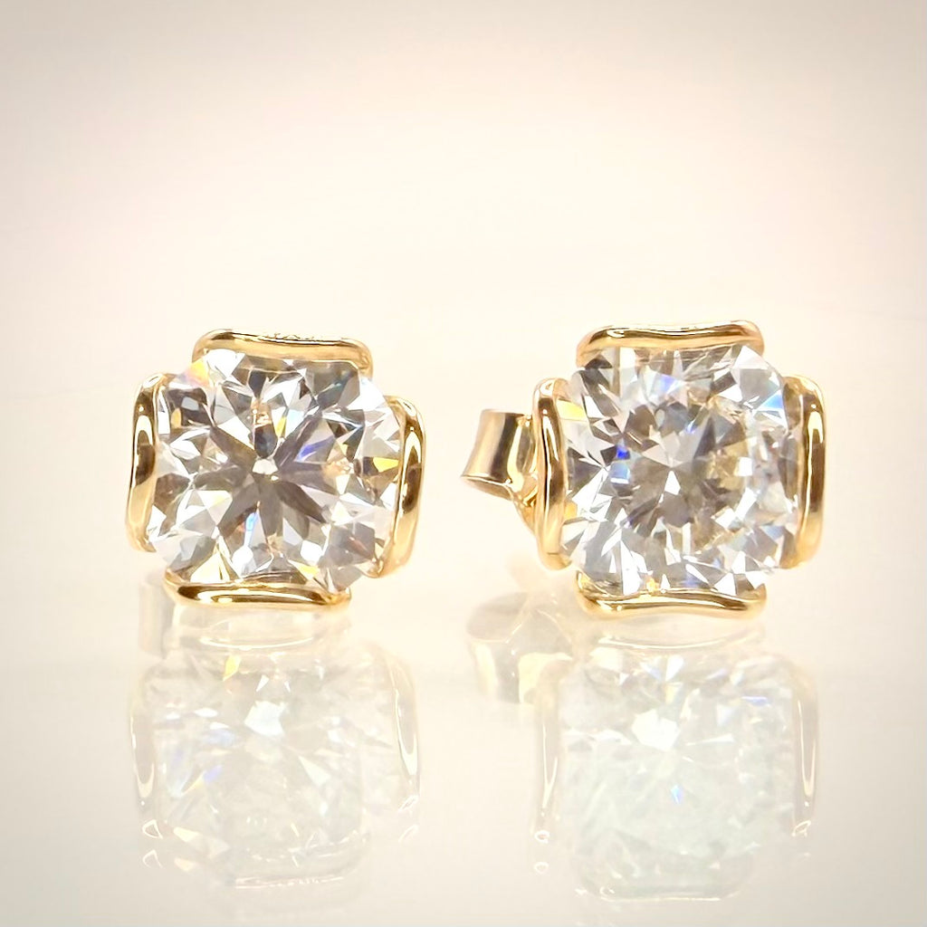3,06 ct timanttikorvakorut suoraan edestä