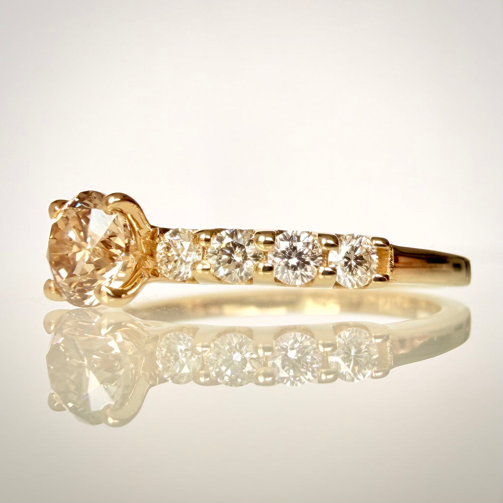 Shamppanjatimanttisormus 0,87 ct – 14K keltakulta – IGI sivulta