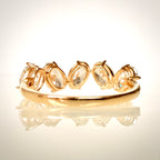 2,47 ct viisikivinen ovaalitimanttisormus – D–E/VVS – 14K keltakulta – HRD takaa