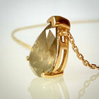 14K luonnontimanttikaulakoru 2,30 ct – Fancy Green Yellow, GCI sivulta