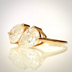Toi et Moi – 3,02 ct timanttisormus, 14k keltakulta etuviistosta/sivulta