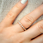 1,71 ct Princess eternity-timanttisormus sormessa 2