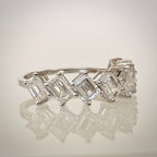 14K valkokultainen timanttisormus 2,01 ct – Emerald Cut – E–F/VVS – HRD etuviistosta