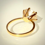 5,07 ct solitaire-timanttisormus – F VVS2 Ideal – 14K keltakulta – IGI
