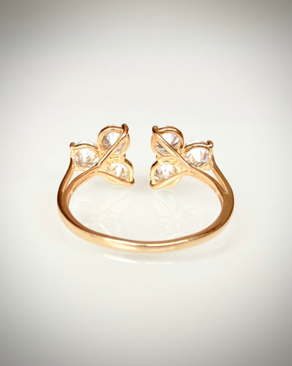 Timanttisormus 2,13 ct:n Luxury Cluster 14k keltakulta
