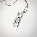 14K Valkokultainen Timanttiriipus 2,00 ct & 14K Valkokultaketju