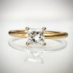 IGI-sertifioitu 0,46 ct Princess-luonnontimanttisormus – 14K Keltakulta