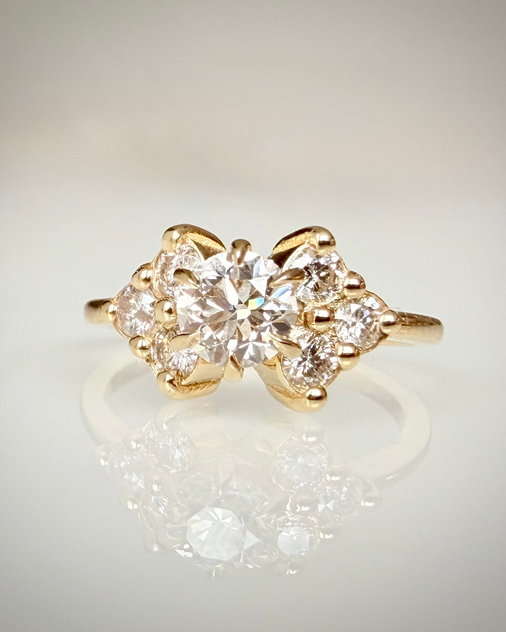 Timanttisormus 1,02 ct Light Champagne 14k keltakulta