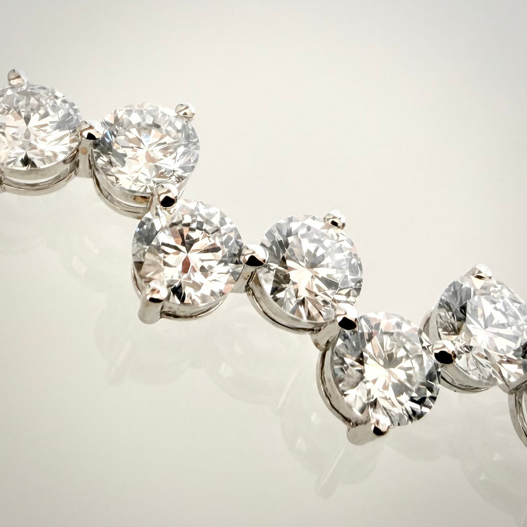14 kt valkokultainen timanttirannekoru 2,63 ct – HRD