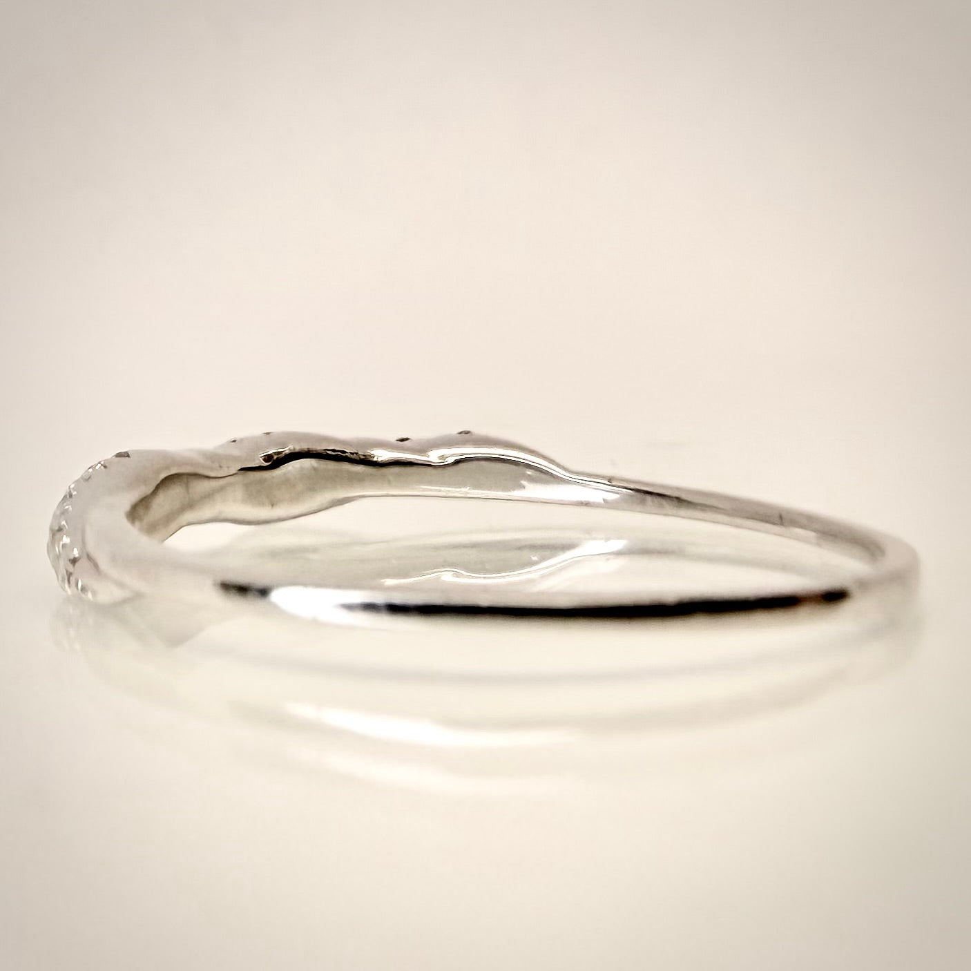 Timanttisormus 0,24 ct 14k valkokulta Italy