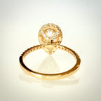 2,60 ct Pear Halo -timanttisormus – Hidden Halo – 14K keltakulta – IGI