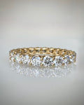 14K kultainen eternity-timanttisormus 2,18 ct