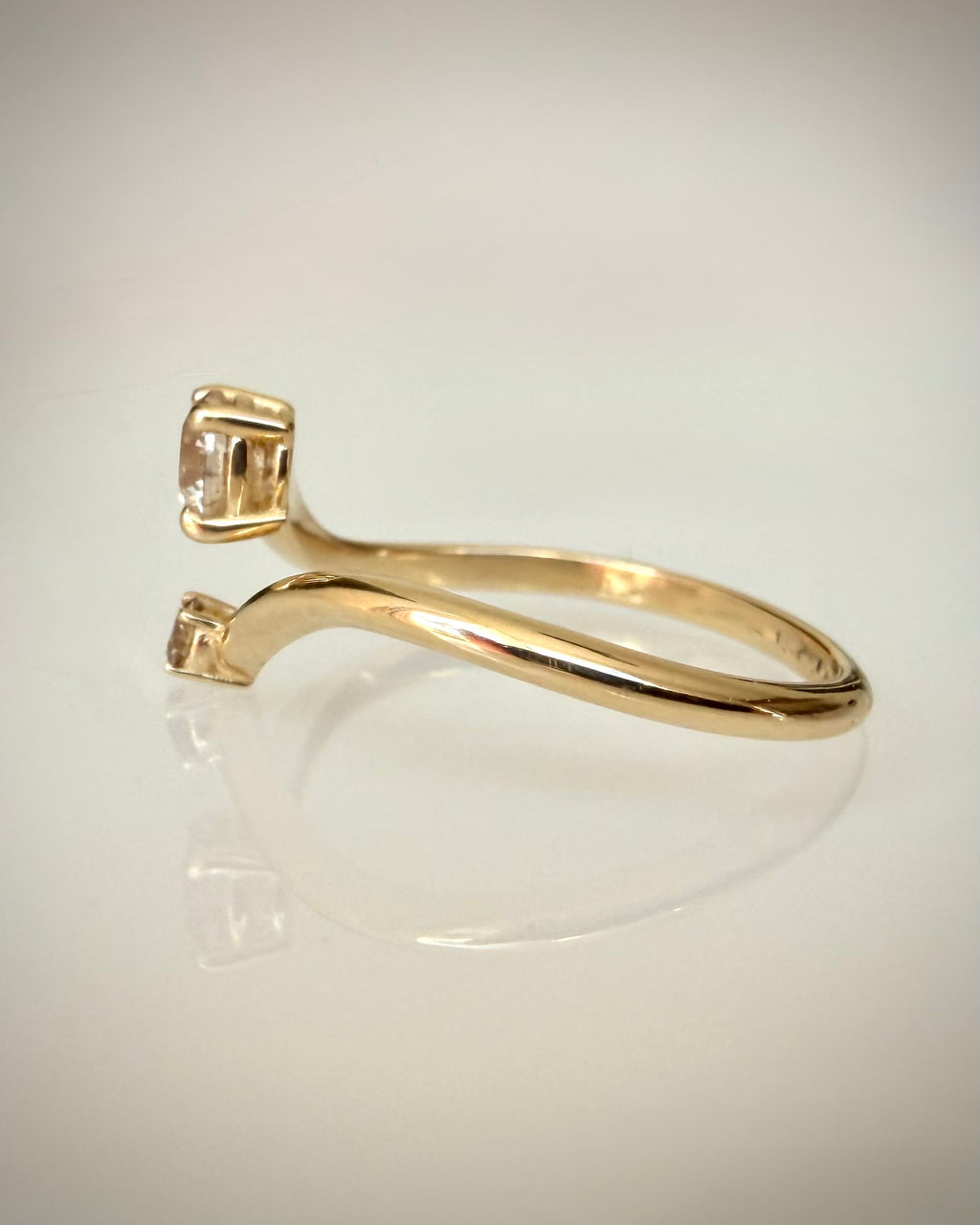 Timanttisormus 0,59 ct luonnontimantti