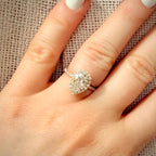 2,60 ct Pear Halo -timanttisormus – Hidden Halo – 14K keltakulta – IGI