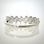 14K valkokultainen timanttisormus 2,01 ct – Emerald Cut – E–F/VVS – HRD