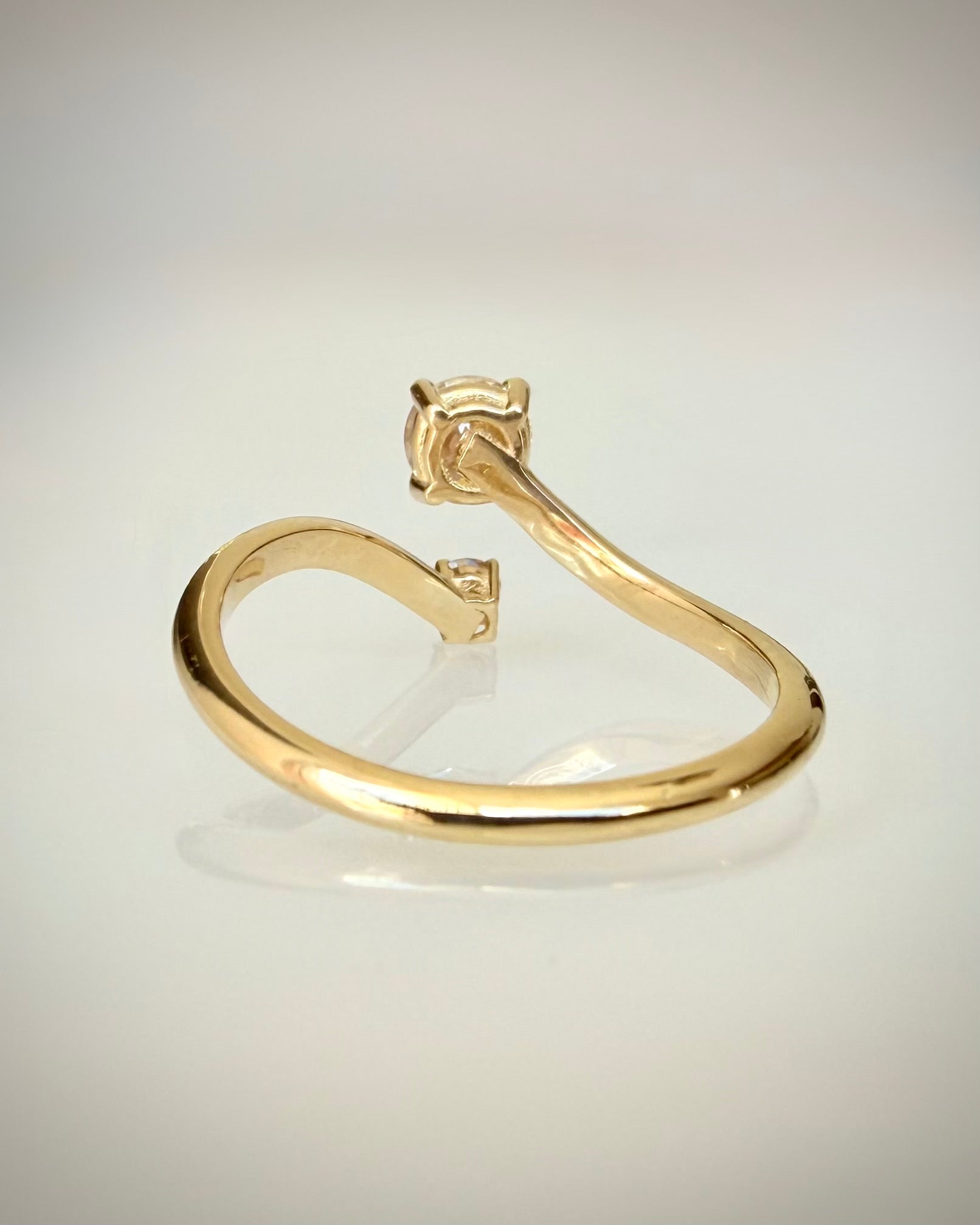 Timanttisormus 0,59 ct luonnontimantti