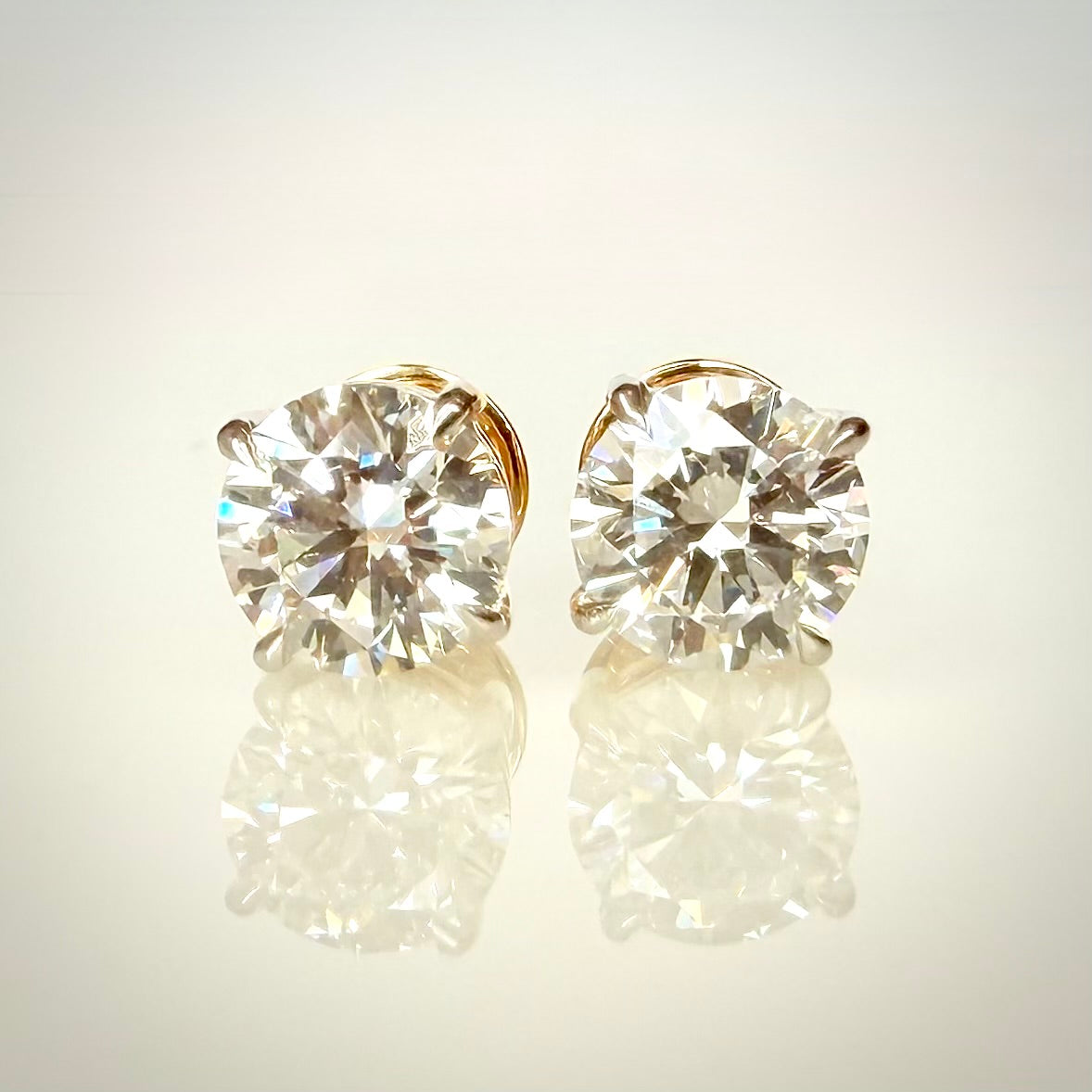 2,00 ct E/VVS2 timanttikorvakorut – 14K keltakulta – IGI