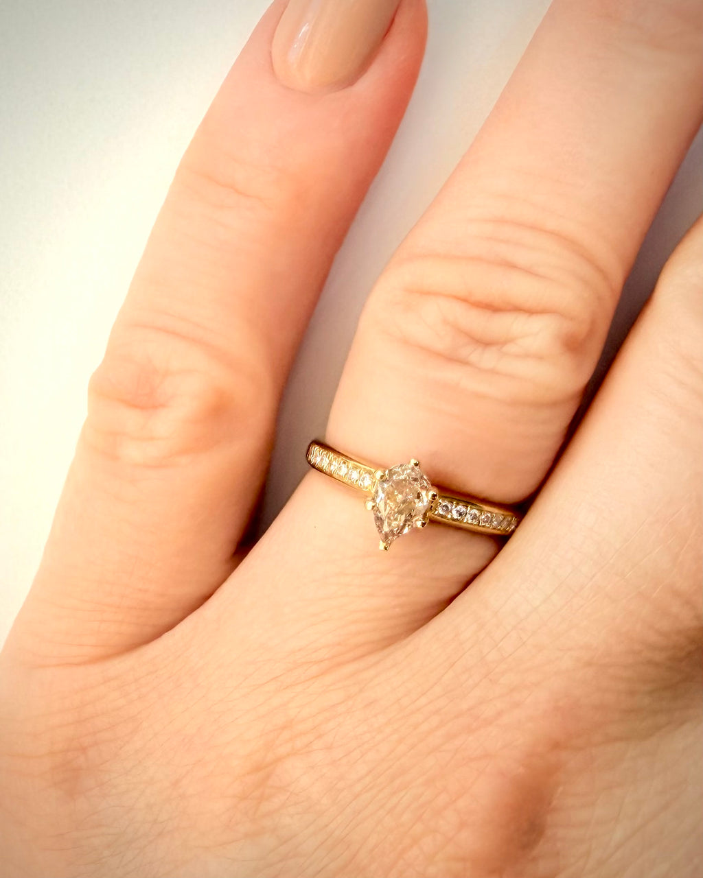 14K Keltakultainen Luonnontimanttisormus 0,62 ct
