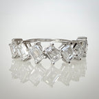 14K valkokultainen timanttisormus 2,01 ct – Emerald Cut – E–F/VVS – HRD