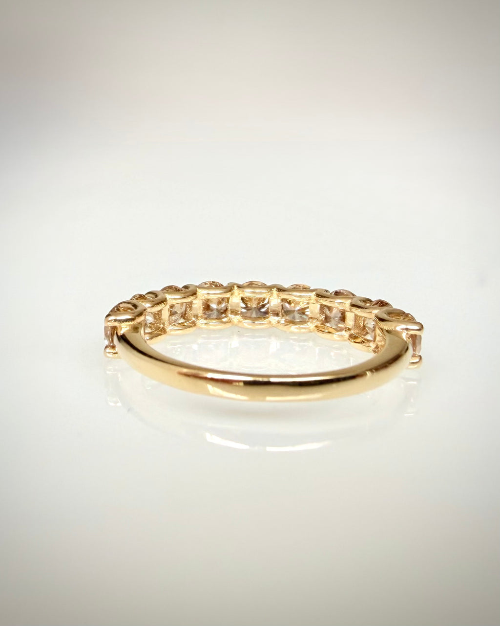 14K kultainen timanttirivisormus 1,99 ct – Light Champagne